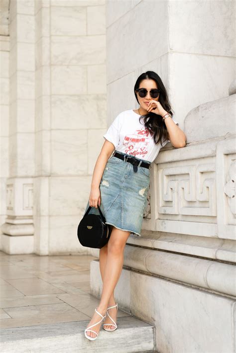 Easy Summer Chic Denim Skirt And Graphic Tee Wendys Lookbook In