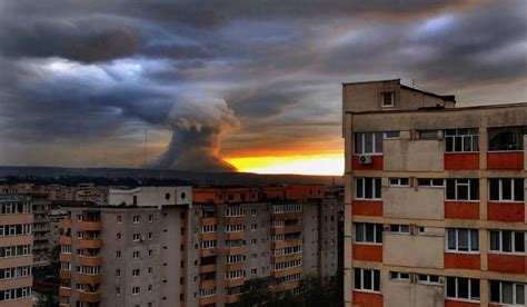 Imagini Fabuloase Un Nor Ozn Vizibil Pe Cerul Ora Ului Cluj Napoca