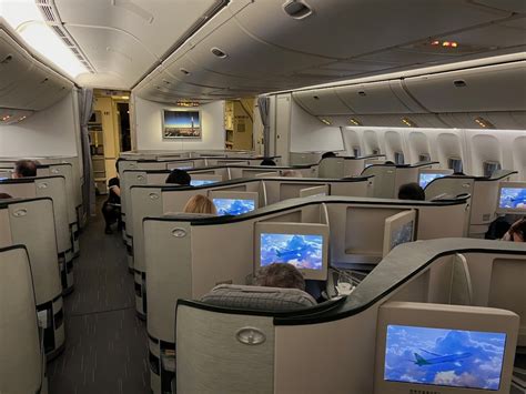 Review: EVA Air Business Class Boeing 777 (IAH-TPE) - One Mile at a Time