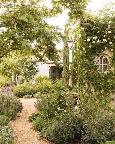 UMA FAZENDA DOS SONHOS Casa De Valentina Quinta Jardim Jardim De