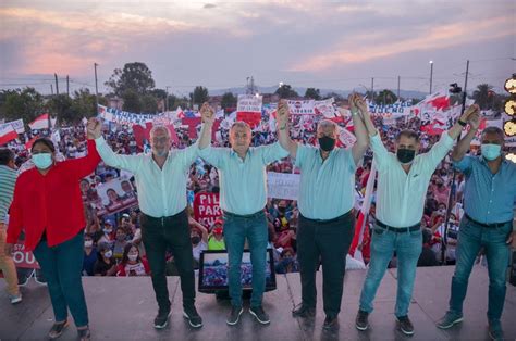 Multitudinario Respaldo A Los Candidatos De Cambia Jujuy En Alto