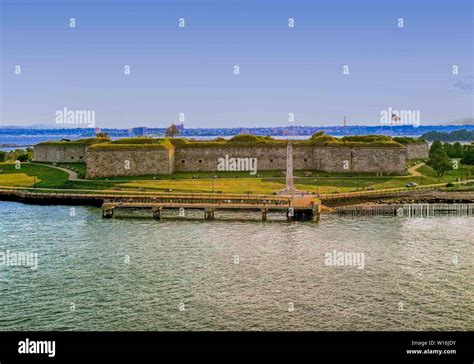 Georges Island Boston Fort Hi Res Stock Photography And Images Alamy