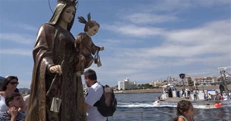 La Festa Del Carme Reuneix A Centenars De Persones Amb Motiu De La