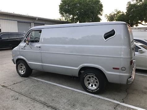 1977 Dodge Tradesman Van B100 Shorty Vanning Vanner Boogie Custom