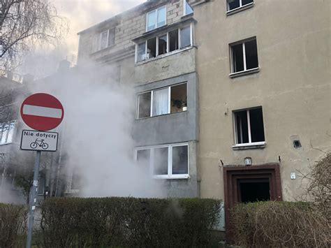 Pożar piwnicy w budynku wielorodzinnym przy ul Murarskiej we Wrocławiu