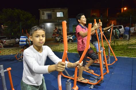 Governo do Ceara entrega primeira Praça Mais Infância em Viçosa do