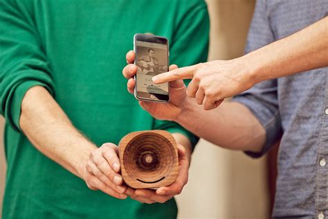 Un Haut Parleur En Bois Pour Votre Smartphone