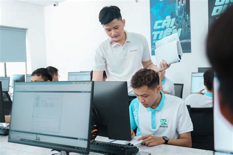 Khóa Học Data Analyst Đào Tạo Phân Tích Dữ Liệu Ngắn Hạn