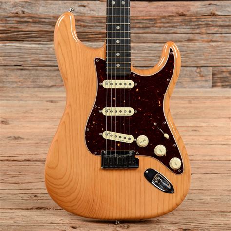 Fender American Ultra Stratocaster Aged Natural 2020 – Chicago Music ...