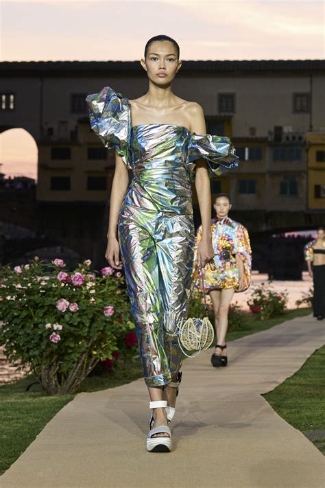 Emilio Pucci Resort Fashion Show The Impression