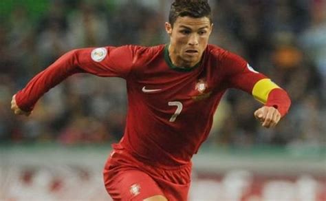 Cristiano Ronaldo a devenit cel mai bun marcator din istoria naţionei