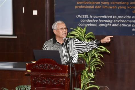 SEMINAR MADANI VISI KERANGKA DASAR REFORMASI UNISEL Universiti