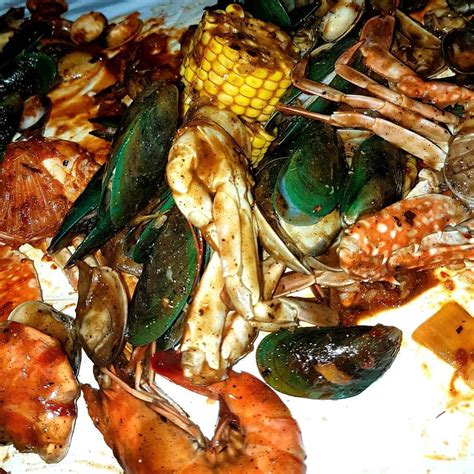 7 Halal Seafood Bucket Places From 17 Nett Onwards To Feast At With