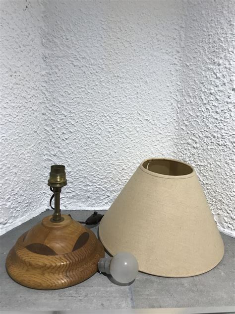 Pied De Lampe Vintage En Bois Luckyfind