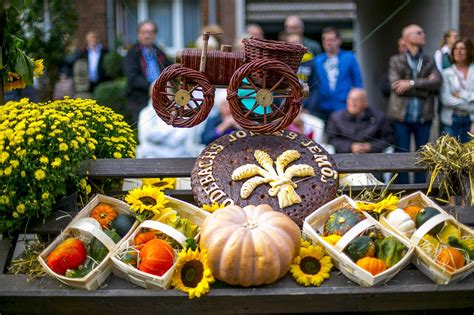 D Sseldorf Alle Fakten Zum Urdenbacher Erntedankfest