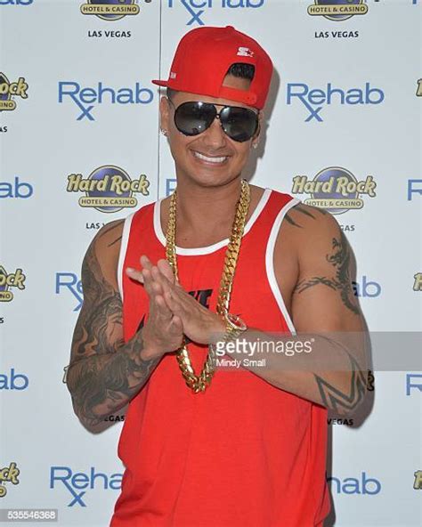 Pauly D At Rehab Photos And Premium High Res Pictures Getty Images