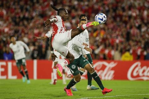 Copa Sudamericana Santa Fe Cayó Por 2 1 Ante Goiás El Periódico