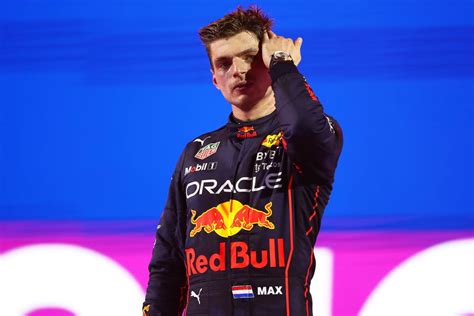 Verstappen possui cláusula que o libera da RBR se motor não for