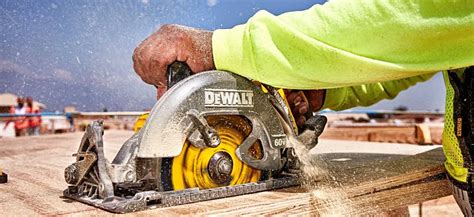 Best Circular Saw Reviews (Buying Guide) 2020 — DirectHomeGarden.com