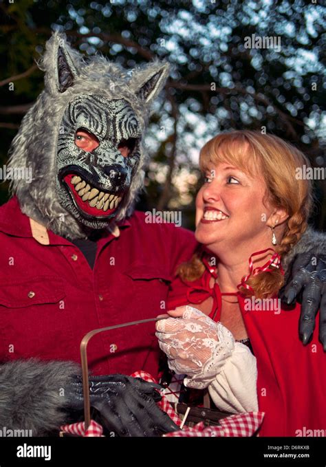 Abrasivo Maquillaje Viscoso Caperucita Roja Y El Lobo Feroz Disfraz