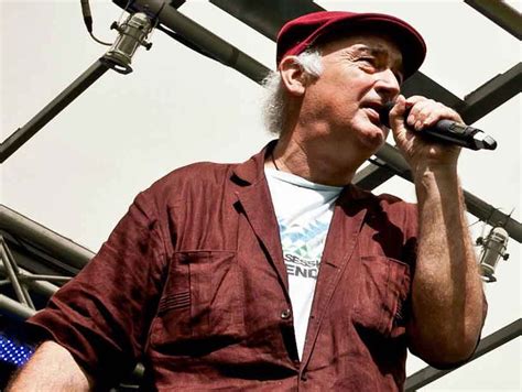 LATTO GETS NAKED ON CAMERA FOR FIRST TIME IM SHOWING IT OFF WHILE I