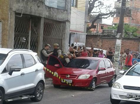 G Homem Morto Dentro De Carro No Bairro Da Ribeira Diz Pol Cia