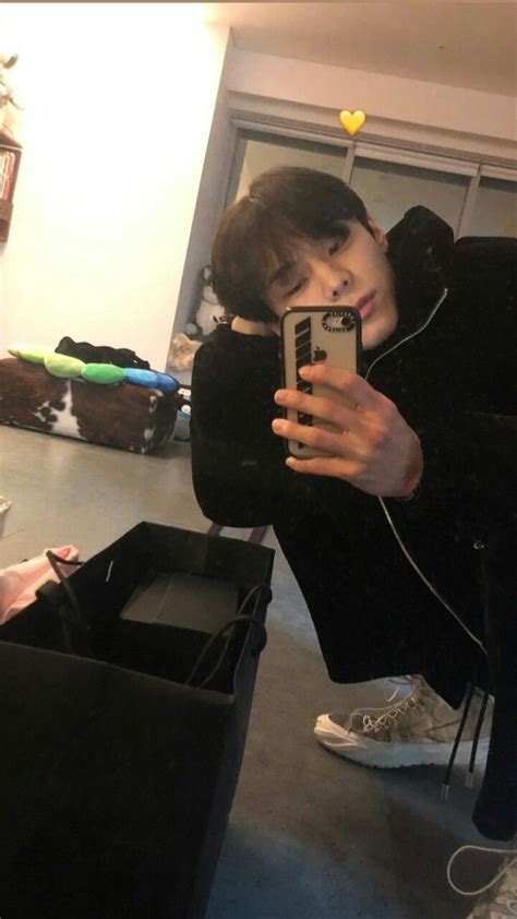 Pin By M C X On Yoon Seobin Yoon Seo Mirror Selfie Baby Boy