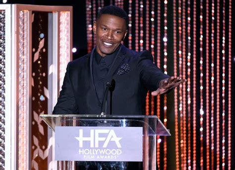 Oscar winner Jamie Foxx helps rescue driver from vehicle – Daily News