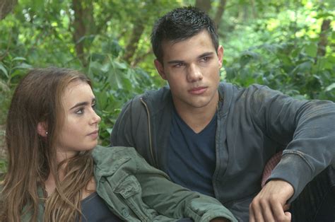 Abduction (2011): Behind the Scenes - Abduction Photo (32935419) - Fanpop