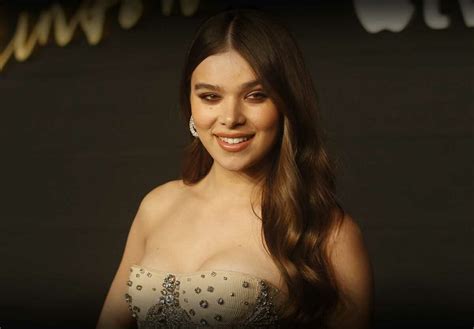 Hailee Steinfeld Birthday