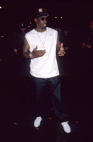 P Diddy le style hip hop du rappeur dans les années 90 en 17 clichés