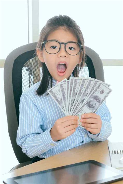 Fun Jobs For 10 Year Olds To Make Money That Pay 2023 Savvy Money