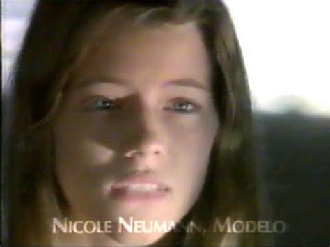 DiFilm Publicidad Ángel Face con Nicole Neumann y Mariano Martínez