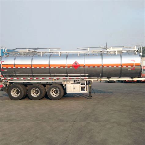 Liters Tri Axle Acid Milk Liquid Oil Transport Truck