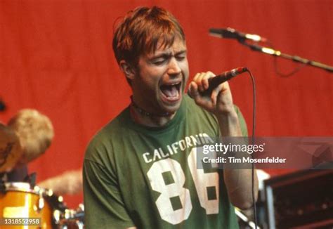 746 Damon Albarn 90s Stock Photos High Res Pictures And Images