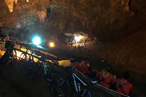 Desperate Search For 12 Children Trapped In Thailand Cave Abs Cbn News