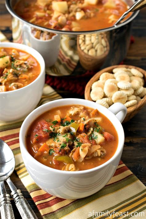 Manhattan Clam Chowder - A Family Feast®