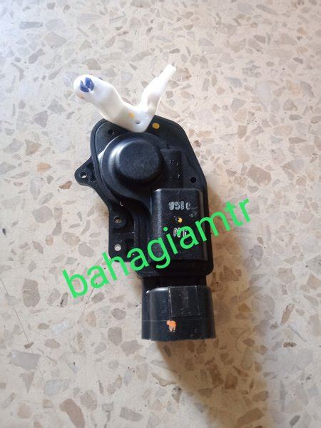 Jual Motor Central Lock Actuator Door Lock Pintu Belakang Toyota Avanza