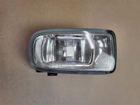 Lampa Halogen Przeciwmgielny Prawy Prz D Valeo Mazda Bg G B