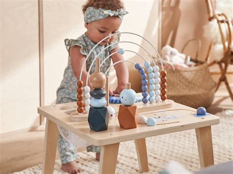 Ces jeux en bois pour bébé inspirés de Montessori Joli Place