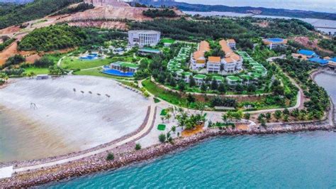 Libur Natal Dan Tahun Baru Saatnya Ke Harris Resort Barelang Aja