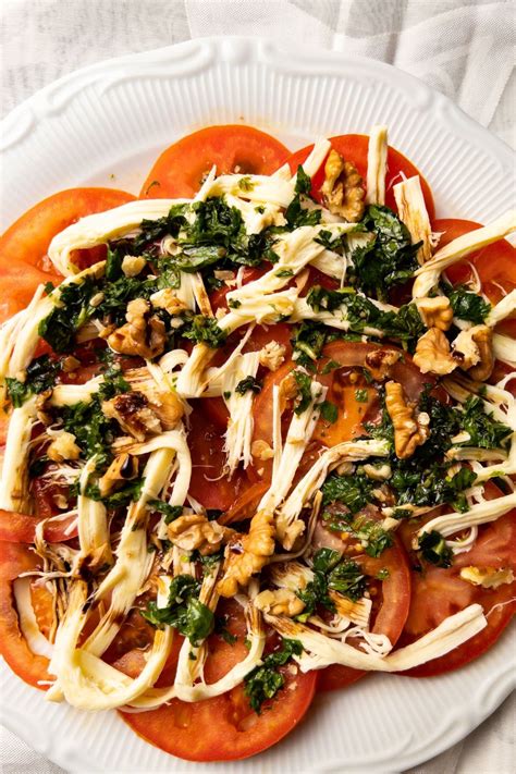 Halloumi Salad - Kitch