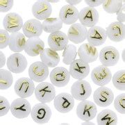 Assortiment 100 Perles Plates Lettres Alphabet En Relief 9 5mm