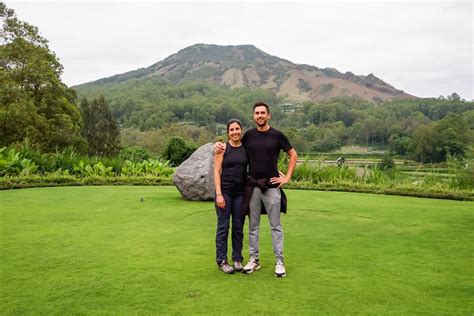 Bali Excursión al Amanecer del Monte Batur y Aguas Termales Naturales