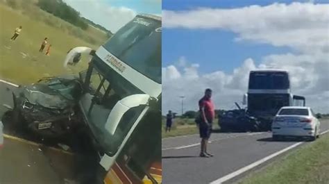 Un Colectivo Chocó Contra Un Auto En La Ruta 11 Dos Personas Murieron