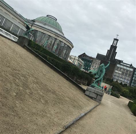 beraettelsen om resan  bryssel och belgien och sen  sverige