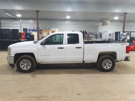 2016 Chevrolet Silverado Pick Up Truck In Puslinch Ontario Canada