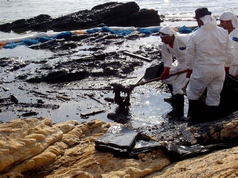 Free Picture Oil Spill Cleanup Programs Assist Lebanon Workers