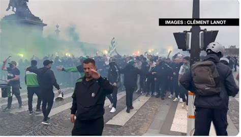 Les Français Très Impressionnés Et Envieux Par La Marche Folle Des Fans De Maccabi Haïfa Aux