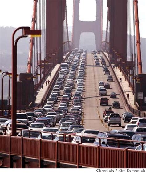 Huge Pileup In Sudden Blizzard Two Die On Marin Highway Waldo Grade